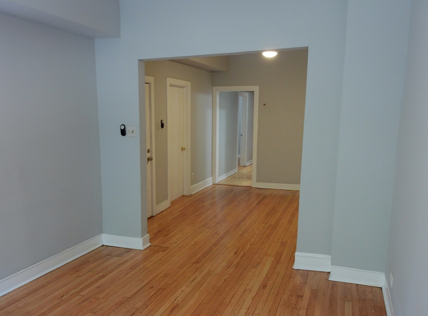 937 N Ashland Avenue 2