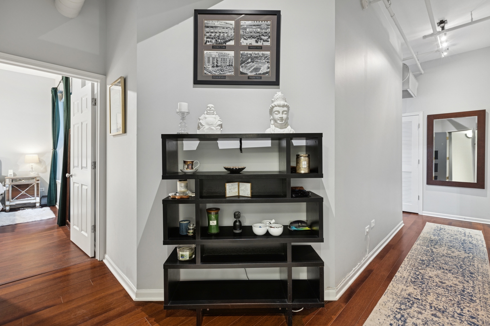 400 W Ontario Street 513