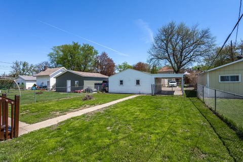 Tiny photo for 2036 13th Street, Moline, IL 61265 (MLS # 12625448)