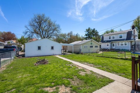 Tiny photo for 2036 13th Street, Moline, IL 61265 (MLS # 12625448)