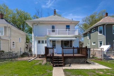 Tiny photo for 2036 13th Street, Moline, IL 61265 (MLS # 12625448)