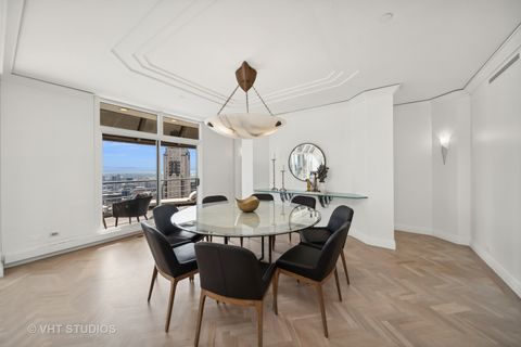 Tiny photo for 950 N MICHIGAN Avenue #4904, Chicago, IL 60611 (MLS # 12409271)