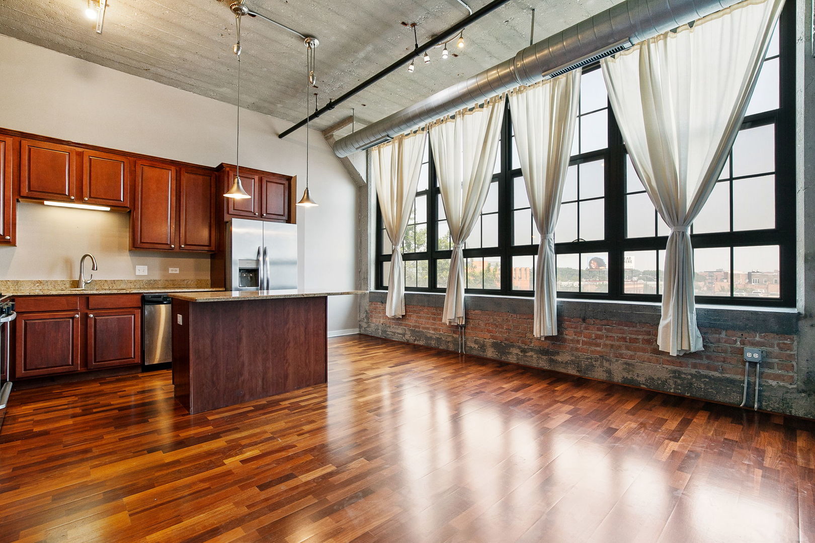 3963 W Belmont Avenue 306