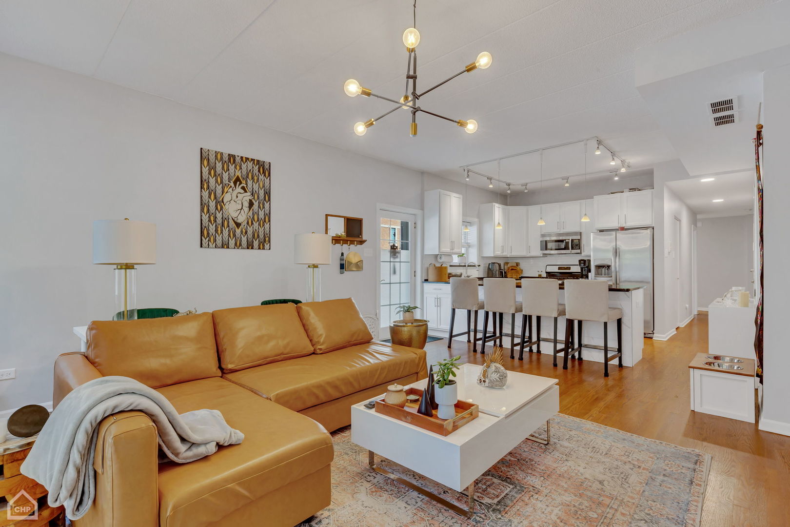 2701 W Hirsch Street 2