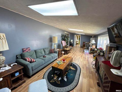 Tiny photo for 3920 Herrin Road, Carterville, IL 62918 (MLS # EB459535)