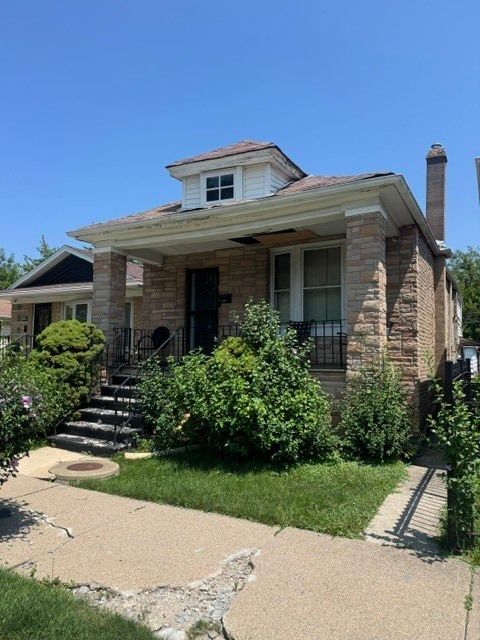 Photo of 9033 S Dobson Avenue, Chicago, IL 60619 (MLS # 12708863)