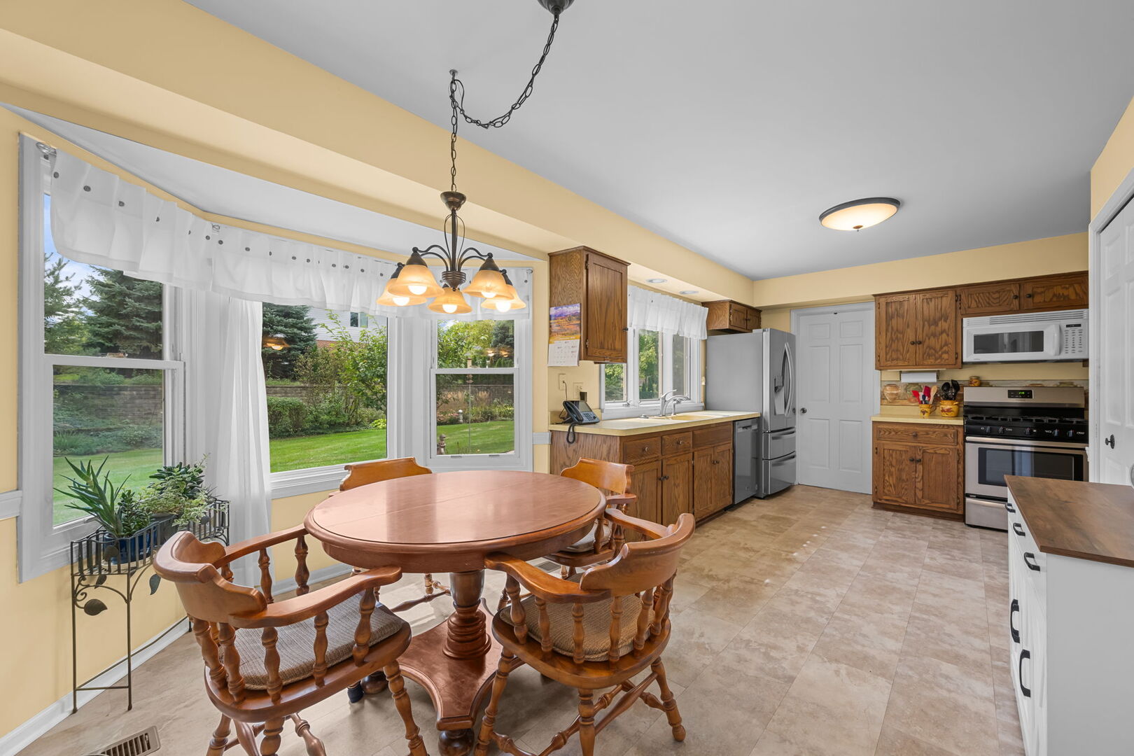 1303 W Crooked Willow Lane