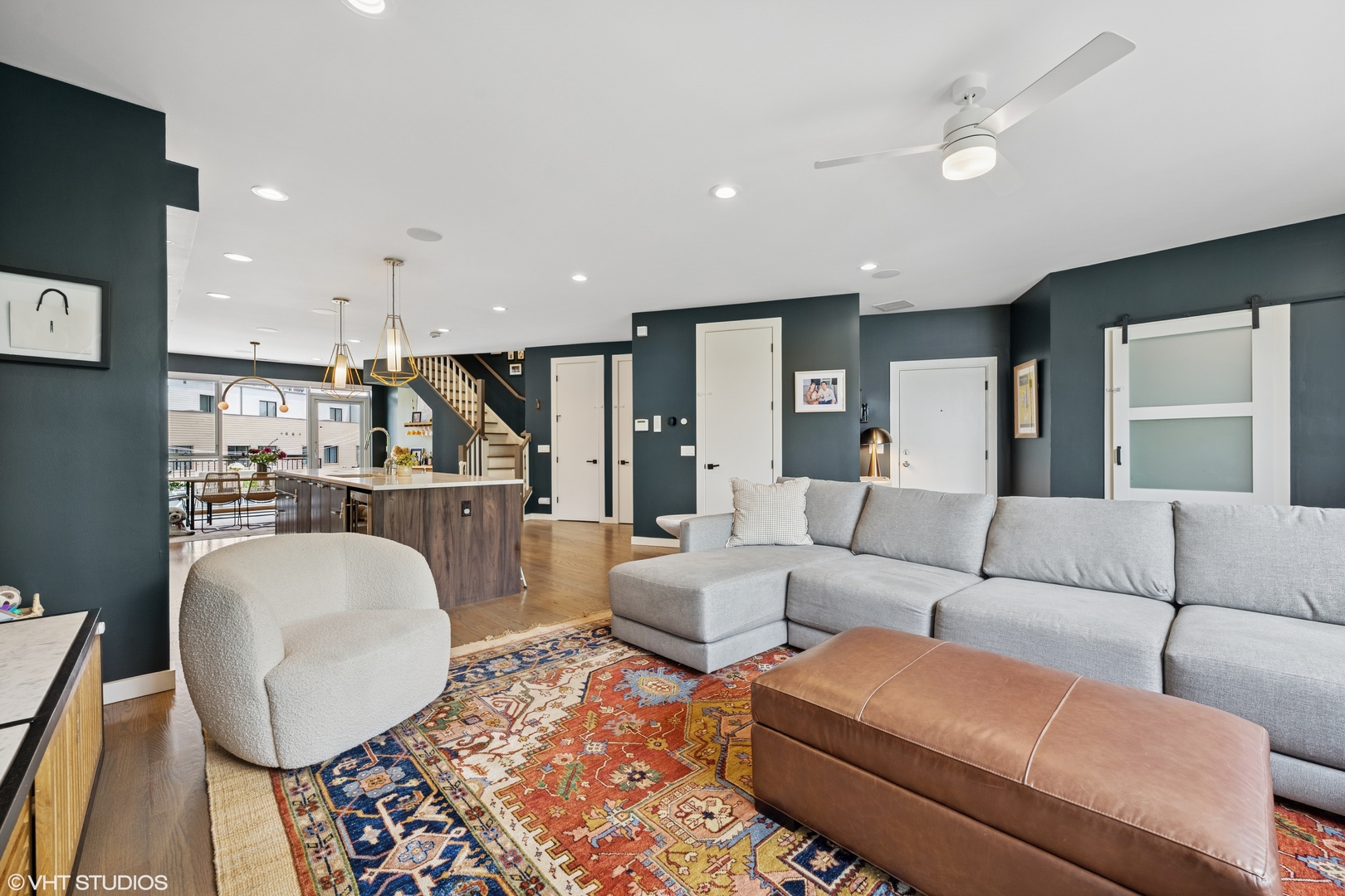 1233 N Paulina Street 3N