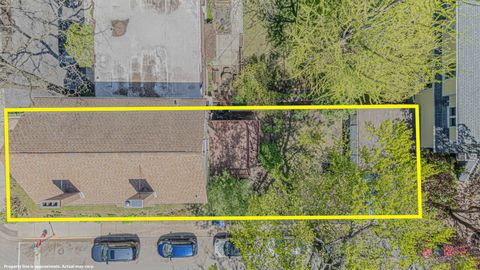 Tiny photo for 5445 S Dorchester Avenue, Chicago, IL 60615 (MLS # 12623221)