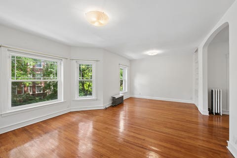 Tiny photo for 5715 S Blackstone Avenue #2S, Chicago, IL 60637 (MLS # 12713039)