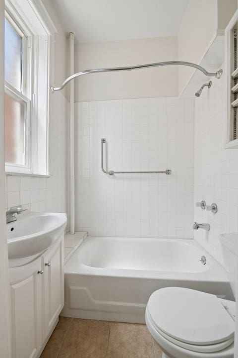 Tiny photo for 5715 S Blackstone Avenue #2S, Chicago, IL 60637 (MLS # 12713039)