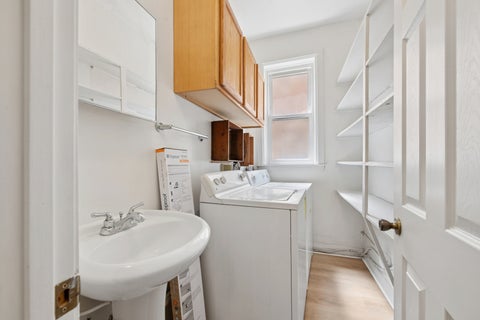 Tiny photo for 5715 S Blackstone Avenue #2S, Chicago, IL 60637 (MLS # 12713039)