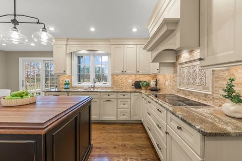 Tiny photo for 6441 Bobby Jones Lane, Woodridge, IL 60517 (MLS # 12543268)