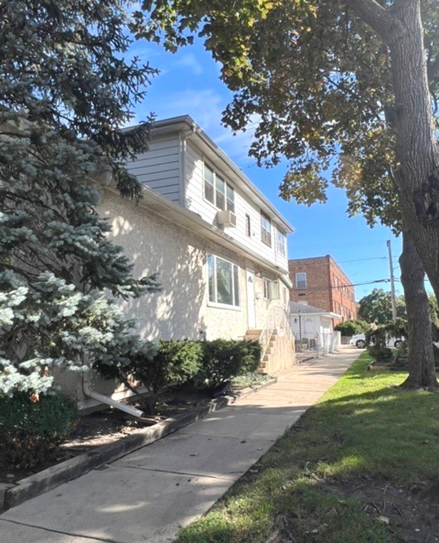 2101 N 73rd Avenue