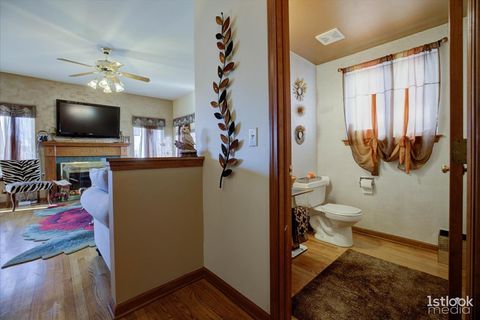 Tiny photo for 220 Carroll Way, Bartlett, IL 60103 (MLS # 12587918)