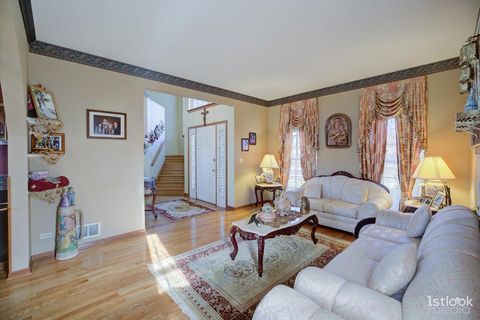 Tiny photo for 220 Carroll Way, Bartlett, IL 60103 (MLS # 12587918)