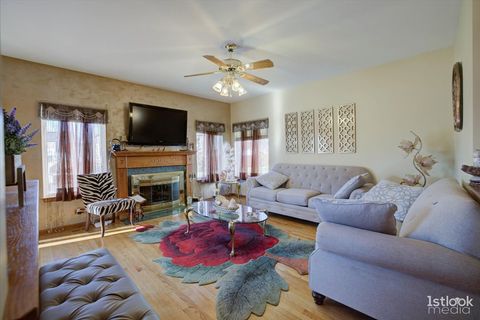 Tiny photo for 220 Carroll Way, Bartlett, IL 60103 (MLS # 12587918)