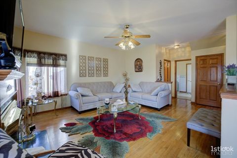 Tiny photo for 220 Carroll Way, Bartlett, IL 60103 (MLS # 12587918)