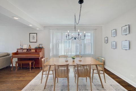 Tiny photo for 5337 W 102nd Street, Oak Lawn, IL 60453 (MLS # 12596366)