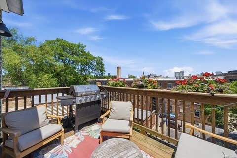 Tiny photo for 4713 N Dover Street #3N, Chicago, IL 60640 (MLS # 12680041)