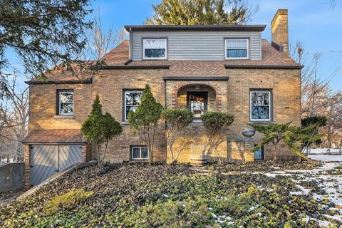 4640 Lee Avenue Downers Grove IL 60515