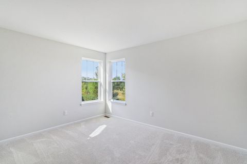 Tiny photo for 335 N. Aspen Drive, Cortland, IL 60112 (MLS # 12335291)