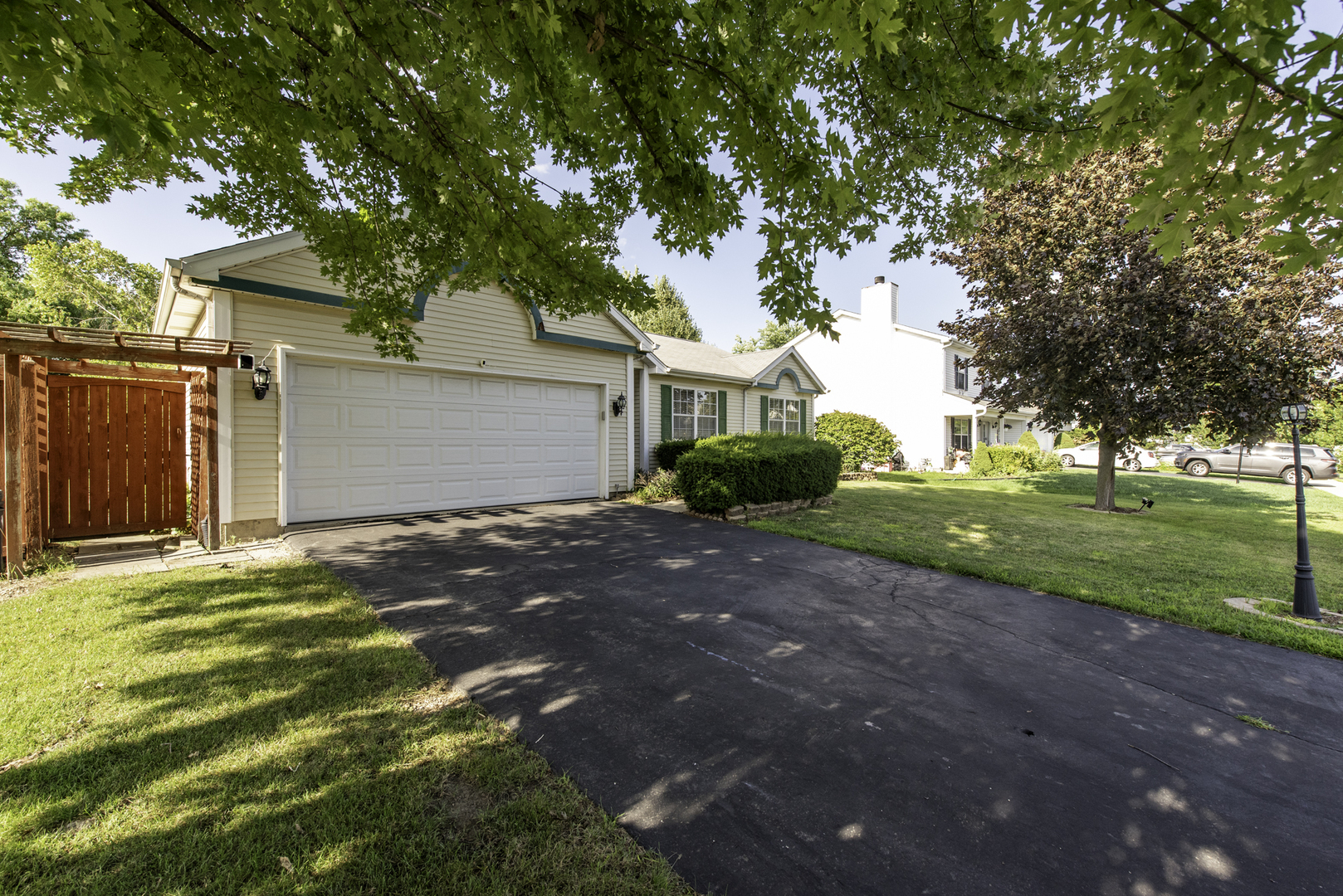 3306 Harbor Ridge Drive