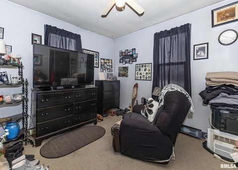 Tiny photo for 116 W GARFIELD Street, Kewanee, IL 61443 (MLS # QC4270012)