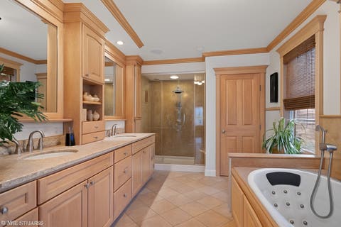 Tiny photo for 9435 Central Park Avenue, Evanston, IL 60203 (MLS # 12699323)
