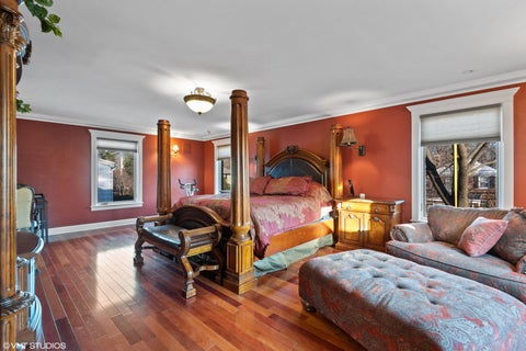 Tiny photo for 9435 Central Park Avenue, Evanston, IL 60203 (MLS # 12699323)