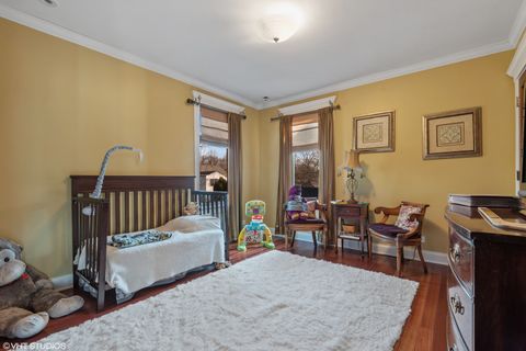 Tiny photo for 9435 Central Park Avenue, Evanston, IL 60203 (MLS # 12699323)
