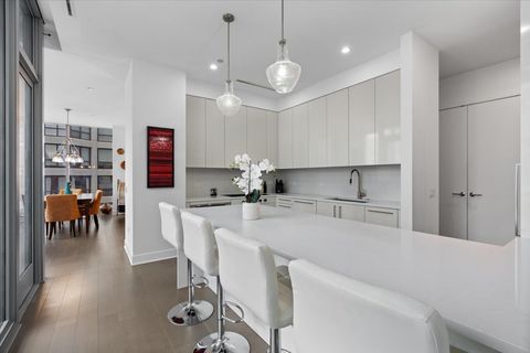 Tiny photo for 403 N Wabash Avenue #10C, Chicago, IL 60611 (MLS # 12587569)