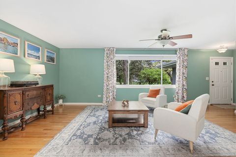 Tiny photo for 602 Hickory Road, Woodstock, IL 60098 (MLS # 12632061)