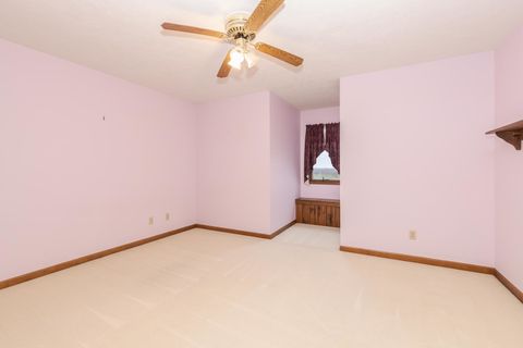 Tiny photo for 1402 E Indiana Avenue, Pontiac, IL 61764 (MLS # 12605394)