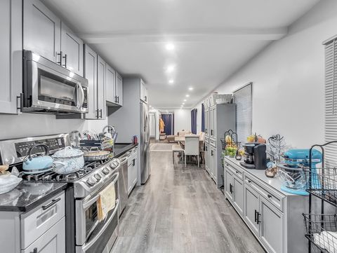 Tiny photo for 915 E Prairie Street, Pontiac, IL 61764 (MLS # 12502301)