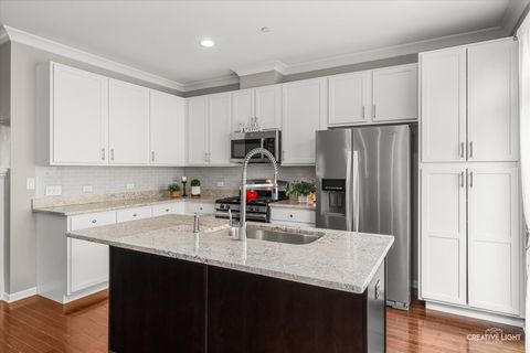Tiny photo for 305 Lexington Lane, Rolling Meadows, IL 60008 (MLS # 12610126)