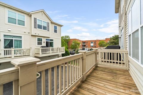 Tiny photo for 305 Lexington Lane, Rolling Meadows, IL 60008 (MLS # 12610126)