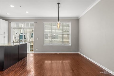Tiny photo for 305 Lexington Lane, Rolling Meadows, IL 60008 (MLS # 12610126)