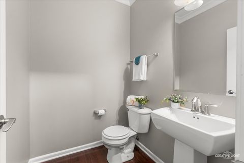 Tiny photo for 305 Lexington Lane, Rolling Meadows, IL 60008 (MLS # 12610126)