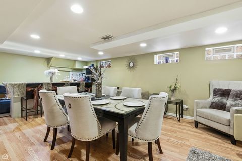 Tiny photo for 9806 S HARDING Avenue, Evergreen Park, IL 60805 (MLS # 12593363)