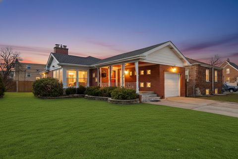 Tiny photo for 9806 S HARDING Avenue, Evergreen Park, IL 60805 (MLS # 12593363)