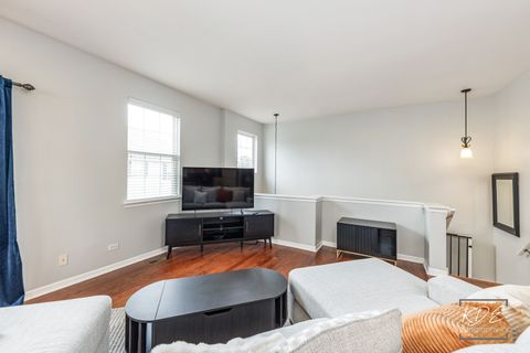 Tiny photo for 620 W Natalie Lane, Addison, IL 60101 (MLS # 12503147)