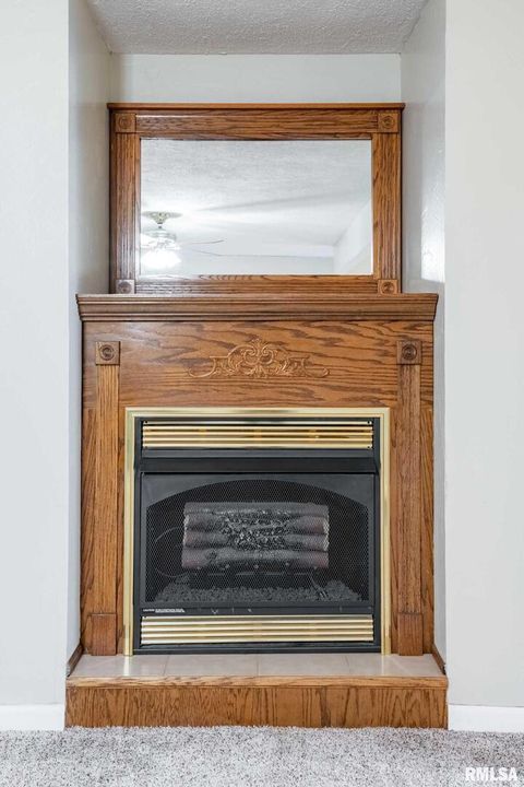 Tiny photo for 708 PAWNEE Street, Duquoin, IL 62832 (MLS # EB460666)