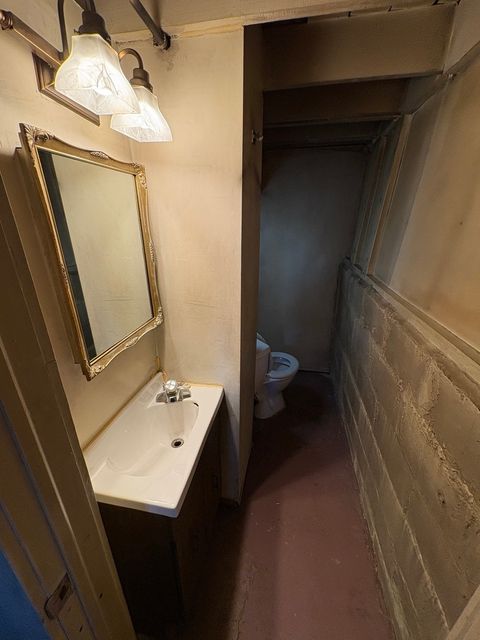 Tiny photo for 237 S Villa Avenue, Elmhurst, IL 60126 (MLS # 12471386)