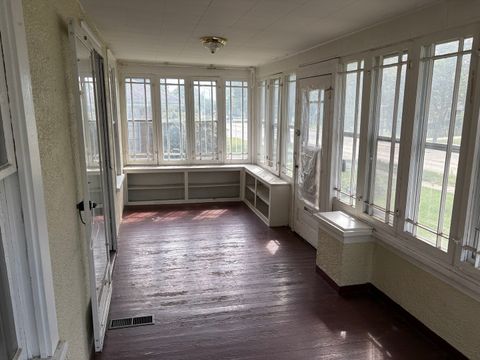 Tiny photo for 237 S Villa Avenue, Elmhurst, IL 60126 (MLS # 12471386)