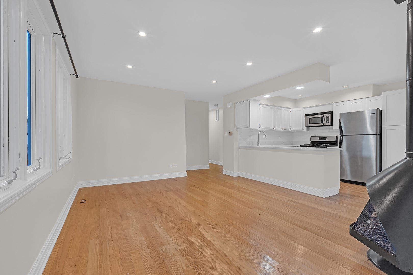 608 Inverrary Lane 608