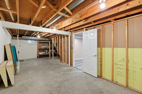 Tiny photo for 581 Victoria Lane, Wood Dale, IL 60191 (MLS # 12524128)