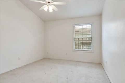 Tiny photo for 1204 Colonial Avenue, Bloomington, IL 61701 (MLS # 12512907)