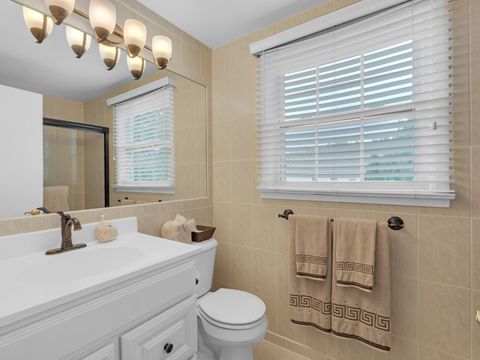 Tiny photo for 5 Knight Hill Lane, Buffalo Grove, IL 60089 (MLS # 12644443)