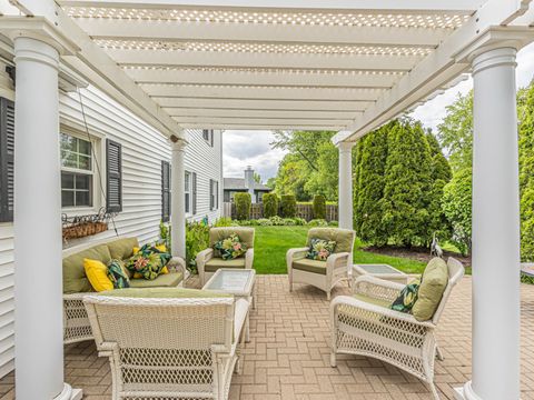 Tiny photo for 5 Knight Hill Lane, Buffalo Grove, IL 60089 (MLS # 12644443)